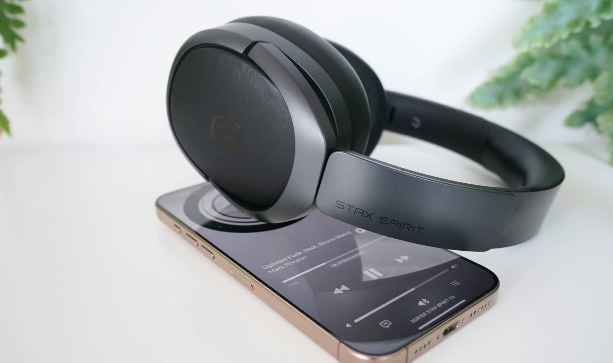 Edifier Stax Spirit S5: беспроводные планмагнитные наушники для ценителей звука