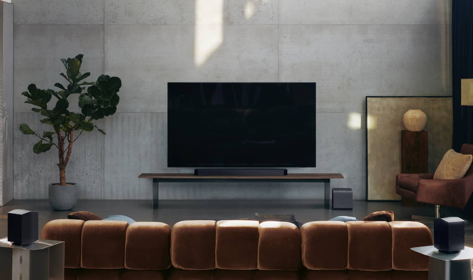 Линейка телевизоров Samsung QLED 2025 года
